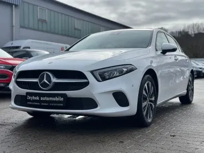 Gebraucht Mercedes A250 160 PS (117 kW) 2022 Weiß Limousine