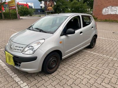 Nissan Pixo