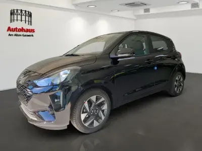 Usata Hyundai i10 Trend 63 CV (46 kW) 2025 Nero Utilitaria