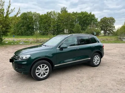Gebraucht VW Touareg 204 PS (150 kW) 2014 Grün SUV