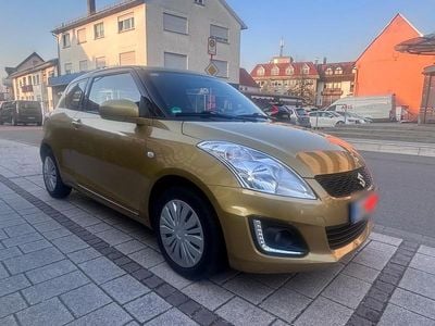Usata Suzuki Swift 95 CV (69 kW) 2015 Giallo Utilitaria