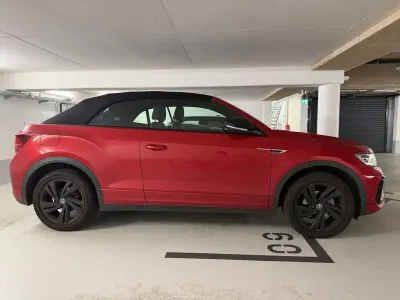Gebraucht VW T-Roc Cabriolet R-line 150 PS (110 kW) 2024 Rot Cabrio