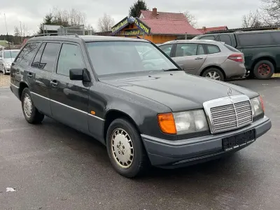 Brugt Mercedes E320 220 HK (161 kW) 1993 Grå Stationcar