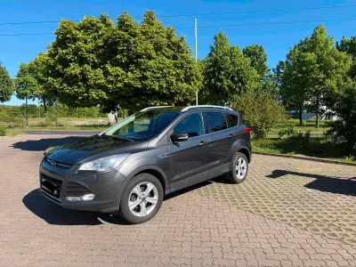 Gebraucht Ford Kuga SYNC Edition 150 PS (110 kW) 2015 Grau SUV