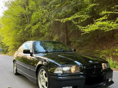 Usata BMW 328 M Sport 192 CV (141 kW) 1993 Nero Coupé