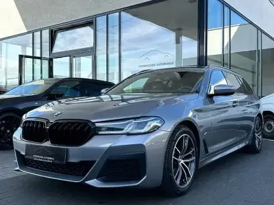 Gebraucht BMW 520 M Sport 190 PS (139 kW) 2023 Grau Kombi