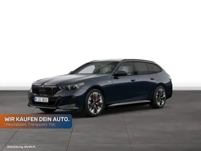 Usata BMW i5 Comfort Edition 250 kW (340 CV) 2025 Grigio Station wagon