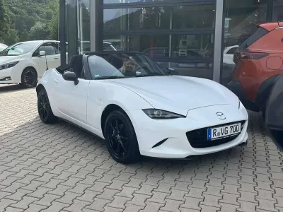 Gebraucht Mazda MX5 132 PS (97 kW) 2024 Weiß Cabrio