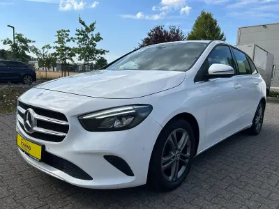Gebraucht Mercedes B180 116 PS (85 kW) 2019 Kleinwagen