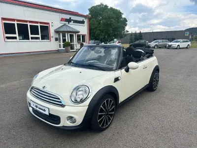Gebraucht Mini One Cabriolet 98 PS (72 kW) 2015 Pepper (old english) white Cabrio