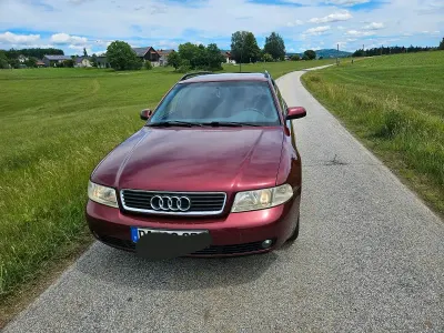 Gebraucht Audi A4 110 PS (80 kW) 1999 Rot Kombi