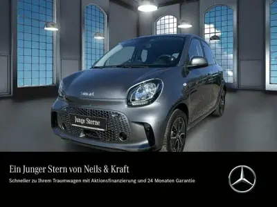 Gebraucht Smart ForFour Electric Drive 60 kW (82 PS) 2021 Grau Limousine