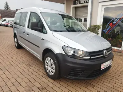 Usata VW Caddy 102 CV (75 kW) 2016 Argento Monovolume