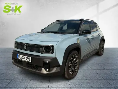 Usata Renault 4 E-Tech Iconic 110 kW (150 CV) 2025 Blu SUV