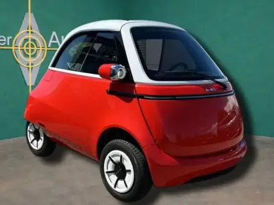 Neu Micro Microlino 11 kW (16 PS) 2026 Rot Kleinwagen