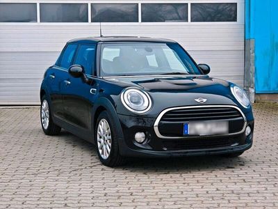 gebraucht Mini Cooper D Seven Chili F55/LED/Panorama/Navi/1. Hand/8Fach/TÜV