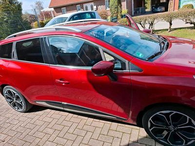 Gebraucht Renault Clio GrandTour 110 PS (80 kW) 2016 Rot Kombi