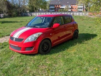 Usata Suzuki Swift 75 CV (55 kW) 2011 Rosso Utilitaria