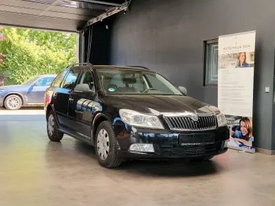 Gebraucht Skoda Octavia Classic 105 PS (77 kW) 2009 Schwarz Kombi
