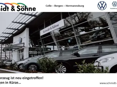 Gebraucht VW Multivan Life 150 PS (110 kW) 2025 Grau metallic Van / Kleinbus