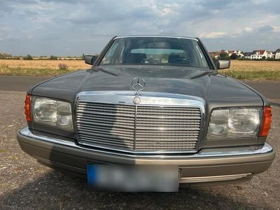 Usata Mercedes 420 SE 224 CV (164 kW) 1991 Grigio Berlina