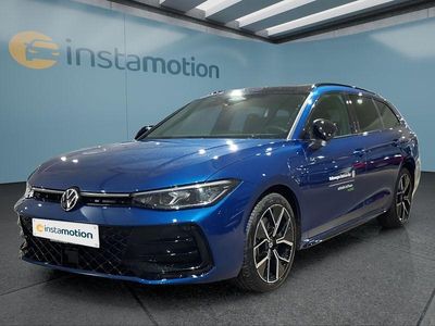 Second-hand VW Passat R-line 177 CP (130 kW) 2025 Albastru Break