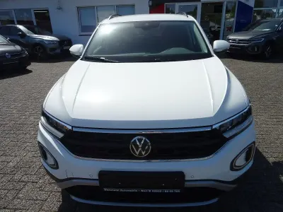 Gebraucht VW T-Roc Life 116 PS (85 kW) 2025 Weiß SUV