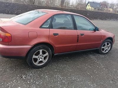 Gebraucht Audi A4 100 PS (73 kW) 1995 Rot Limousine