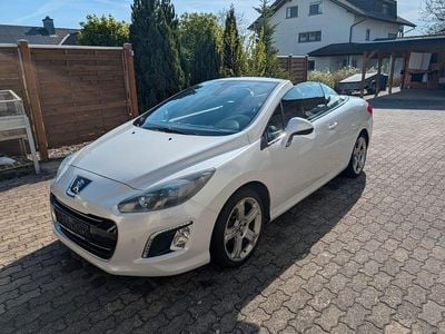 Begagnad Peugeot 308 CC Platinum 163 HK (119 kW) 2010 Vit Cab