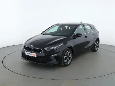 Usado Kia Ceed Spirit 140 CV (102 kW) 2020 Negro Utilitario