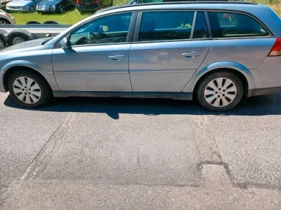 Gebraucht Opel Vectra 122 PS (89 kW) 2005 Grau Kombi