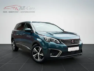 Gebraucht Peugeot 5008 Active 131 PS (96 kW) 2018 Emerald crystal SUV