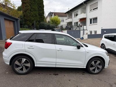 Gebraucht Audi Q2 S-Line 150 PS (110 kW) 2020 Weiß SUV