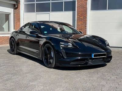 Porsche Taycan Turbo