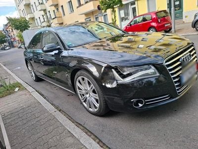 Audi A8L