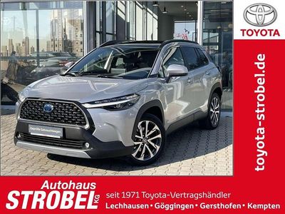 Gebraucht Toyota Corolla Cross Team 197 PS (144 kW) 2023 Shimmering silber metallic SUV