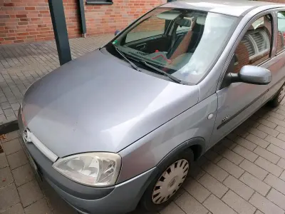 Gebraucht Opel Corsa 75 PS (55 kW) 2003 Silber Kleinwagen