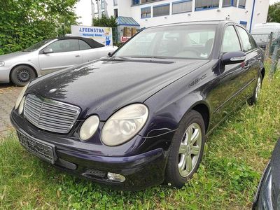 Mercedes E240