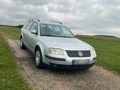 Gebraucht VW Passat 101 PS (74 kW) 2003 Silber Kombi