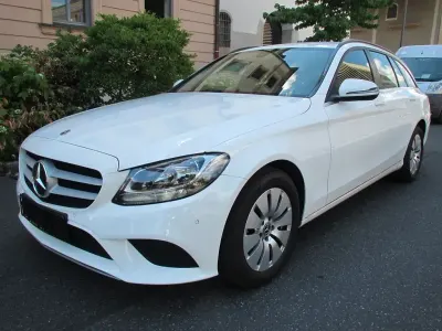 Gebraucht Mercedes C200 160 PS (117 kW) 2020 Weiß Kombi