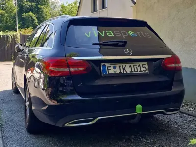 Gebraucht Mercedes C220 170 PS (125 kW) 2014 Schwarz Kombi