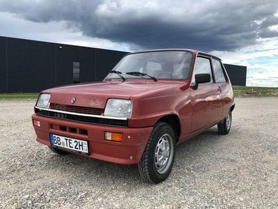 Second-hand Renault R5 44 CP (32 kW) 1984 Roșu Hatchback