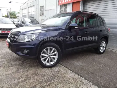 Second-hand VW Tiguan Highline 200 CP (147 kW) 2017 Albastru SUV
