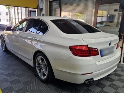 BMW 528