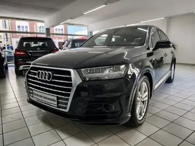 Używany Audi Q7 S-Line 272 KM (200 kW) 2016 Czarny SUV