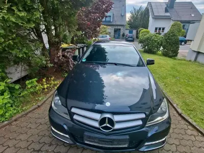 Używany Mercedes C220