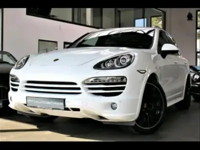 Gebraucht Porsche Cayenne Sport 245 PS (180 kW) 2012 Weiß SUV
