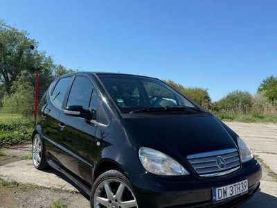 Mercedes A210