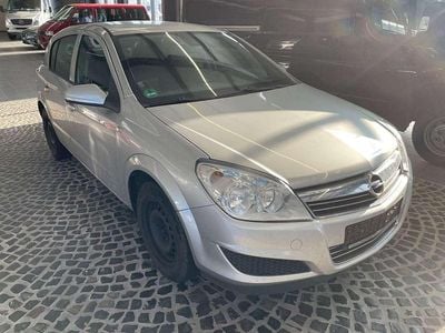 Silber Gebraucht 2009 Opel Astra Edition Limousine | 990 € (Superpreis)