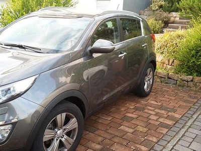Gebraucht Kia Sportage 135 PS (99 kW) 2011 Grau SUV